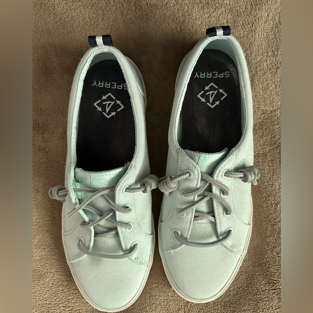 Women’s Sperry Light Blue size 10